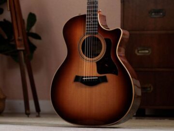 Taylor Guitars Acoustic Studio SEB Giveaway